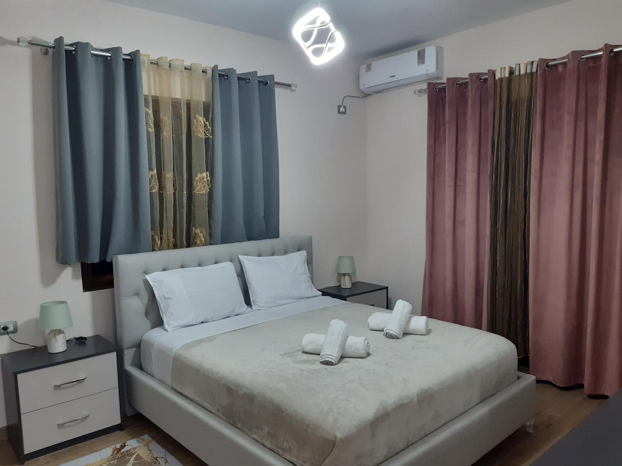 Ari Villa Berat